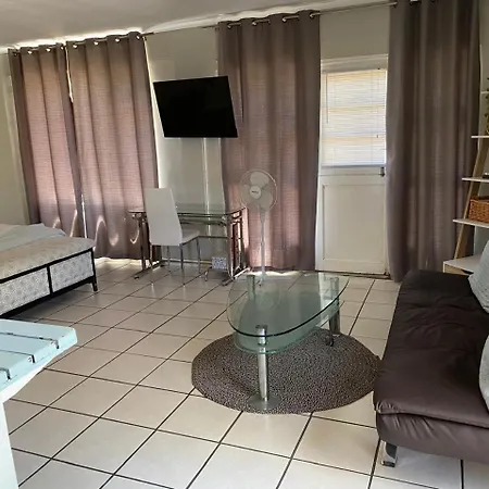 Willows Curve Apartment Somerset West Exterior photo