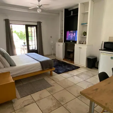 Willows Curve Apartment Somerset West Exterior photo