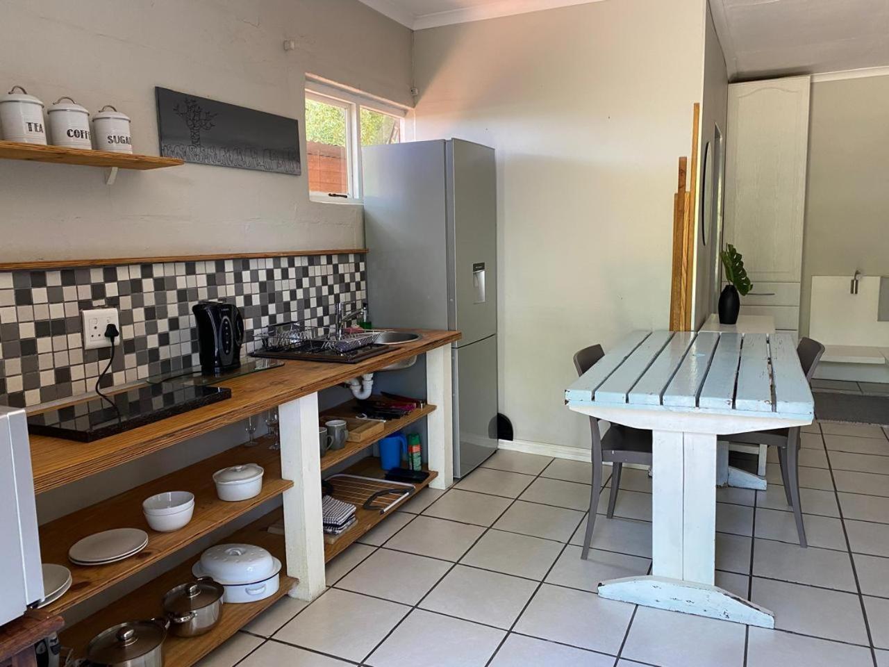 Willows Curve Apartment
